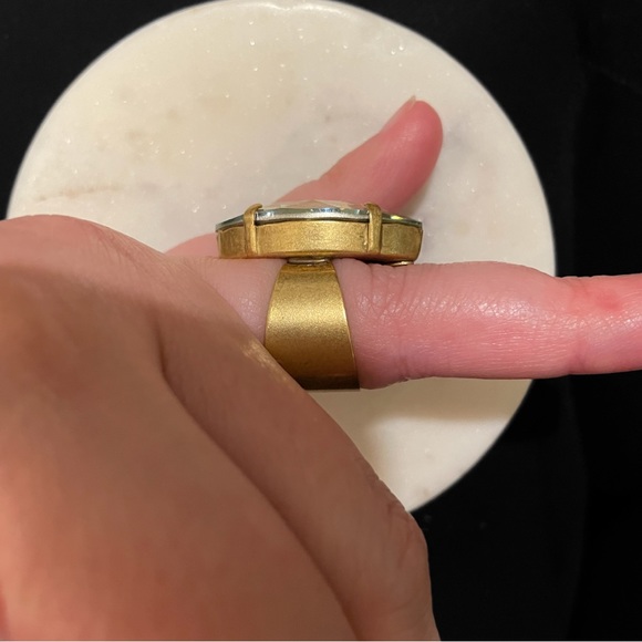 Alex and Ani Emerald Cocktail Ring - Picture 5 of 6